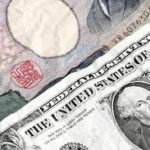 USD/JPY declines: Yen gains safe-haven appeal